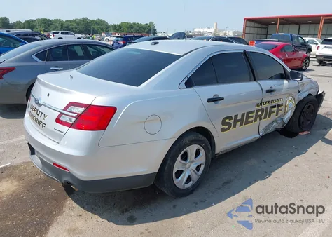 2017 Ford Police Interceptor z USA, uszkodzony, nr VIN 1FAHP2L82HG126834